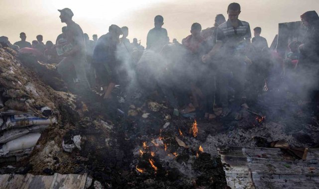 İsrail'in çadır kampa düzenlediği saldırıda can kaybı 45'e yükseldi