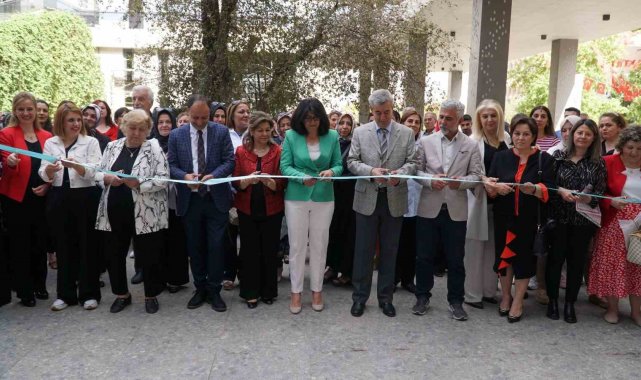 Kadınlardan, hayata renk katan sergi