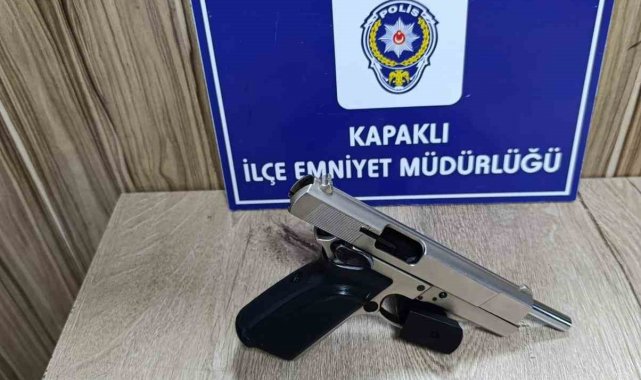 Kapaklı'da eşini silahla tehdit eden şahıs gözaltına alındı