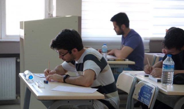 Karacasu'da ihtiyaç sahibi öğrencilerin sınav ücretlerini kaymakamlık karşılayacak