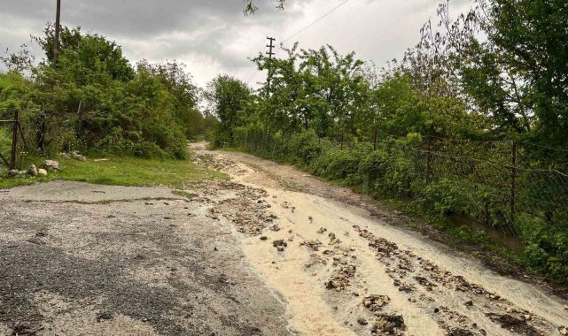 Kastamonu'da dolu yağışı etkili oldu