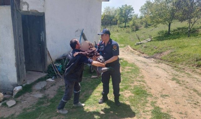 Kaybolan özel bireyi jandarma ekipleri buldu