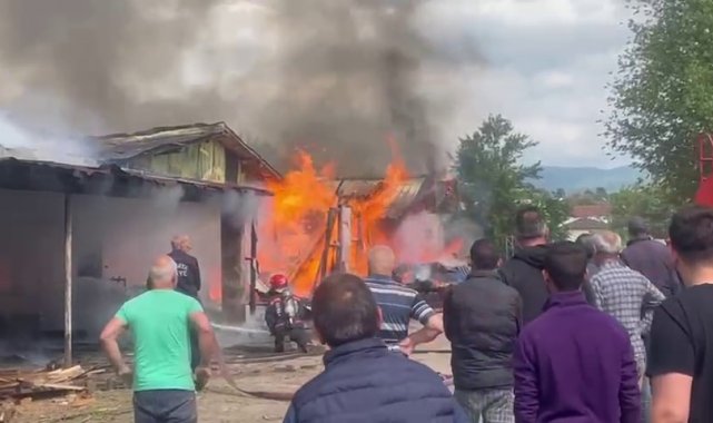 Kereste atölyesi alev alev yandı