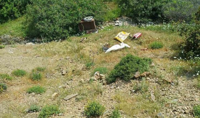 Kontrolden çıkan motosiklet dereye uçtu