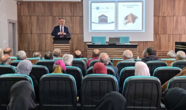 Kutsal topraklara gidecek olan hacı adayları için seminer düzenlendi