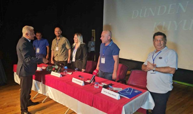 Kuyucak'ın dünü ve bugünü panelde anlatıldı