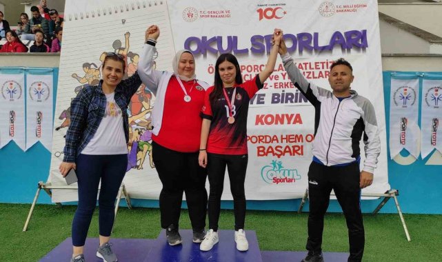 Manisalı özel öğrencilerinden büyük başarı