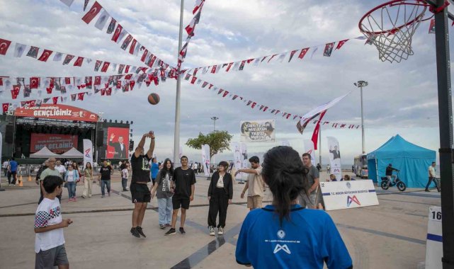 Mersin'de 19 Mayıs etkinlikleri başladı
