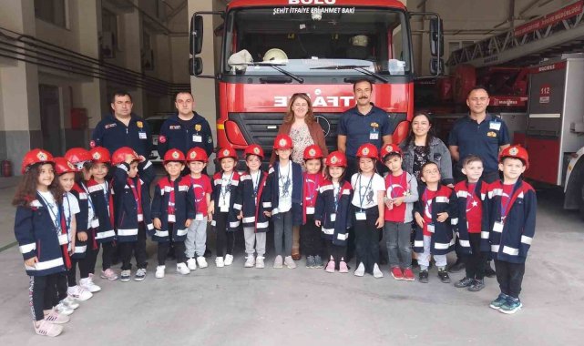 Minik öğrenciler itfaiyeciliği öğrendi