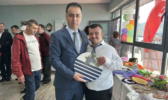 Öğrencilerden engelsiz sergi