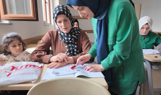 Okuma yazma hayaline kavuştu