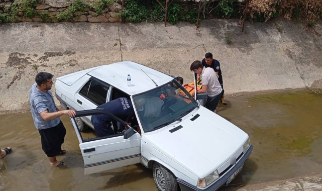 Otomobil sulama kanalına düştü: 1 yaralı
