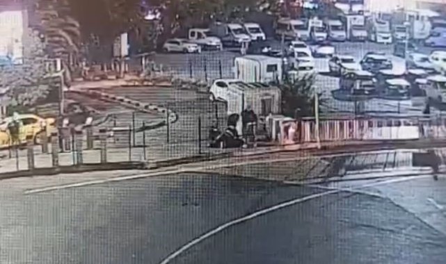 Polise direndiği sırada kendi silahından çıkan kurşunla ölmüştü, olay anı kamerada