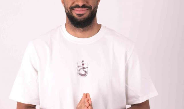 Rayyan Baniya: "Trabzonspor'a gelmek benim için bir üst seviyeye geçmek demekti"