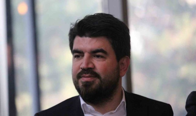 Samet Koç: "Uçağa 2 kez yıldırım isabet etti"