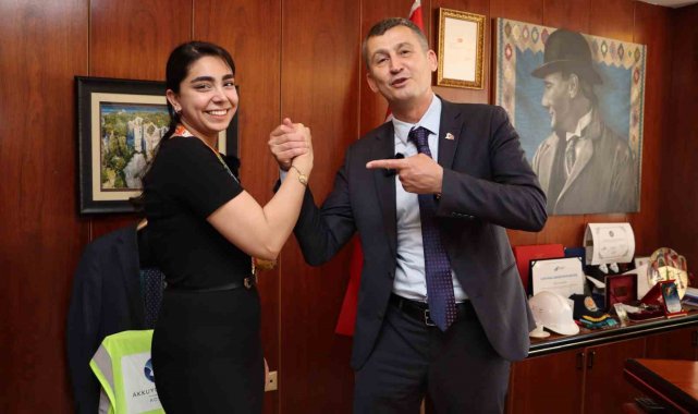 Şampiyon sporcudan Rektör Prof. Dr. Arıöz'e ziyaret