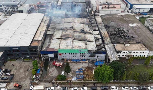 Samsun'daki fabrika yangını 9 saatte söndürüldü