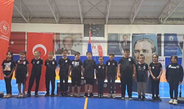 Satranç turnuvasında eğitimde şiddete dikkat çektiler