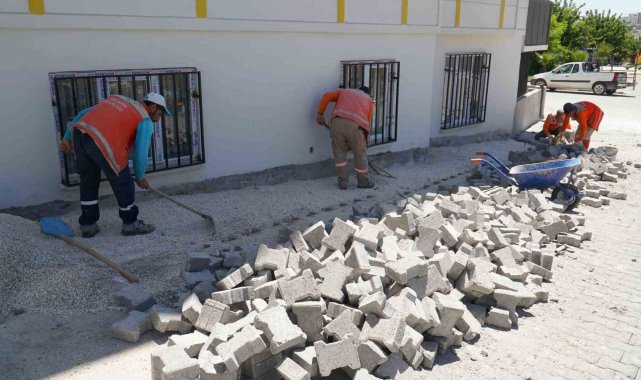 Şehir merkezindeki yollar yenileniyor
