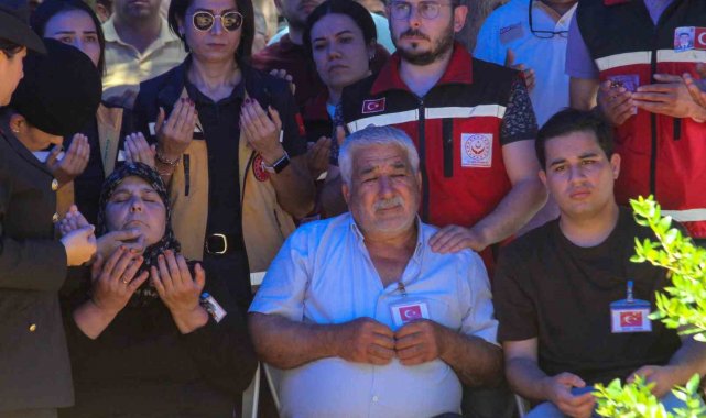 Şehit Mustafa Şen son yolculuğuna uğurlandı