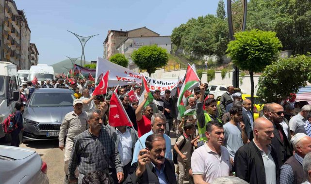 Şemdinli'de İsrail'in soykırımı kınandı
