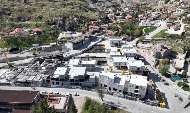 Sille Kapalı Otopark, Karma Yapılar ve Meydan Düzenlemesi Projesi yapımı devam ediyor