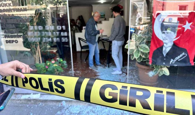Şişli'de emlakçıya silahlı saldırı kamerada: Kimseyle husumeti olmadığını söyleyen emlakçı şaşkına döndü
