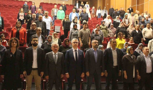 Şizofreni hastalarının konseri tam not aldı