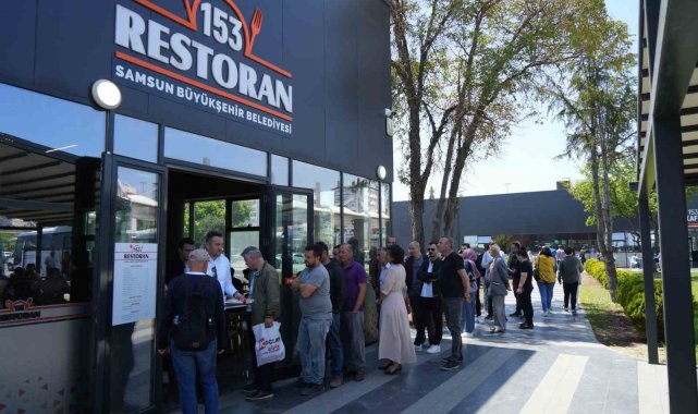Ucuz ve kaliteli yemek kuyruğu: 3 çeşit yemek, su ve ekmek toplam 70 TL