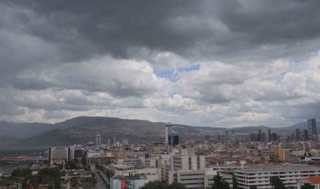 Yağmur bulutları İzmir semalarında