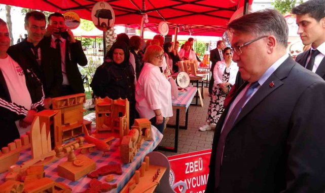 ZBEÜ'deki 27. Uluslararası Bilim ve Gençlik Haftası coşkuyla başladı