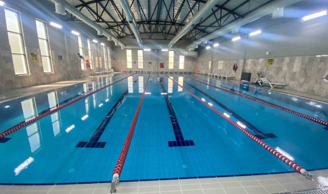 28 yüzme havuzunda kaliteli hizmet için bakım onarım çalışması yapıldı