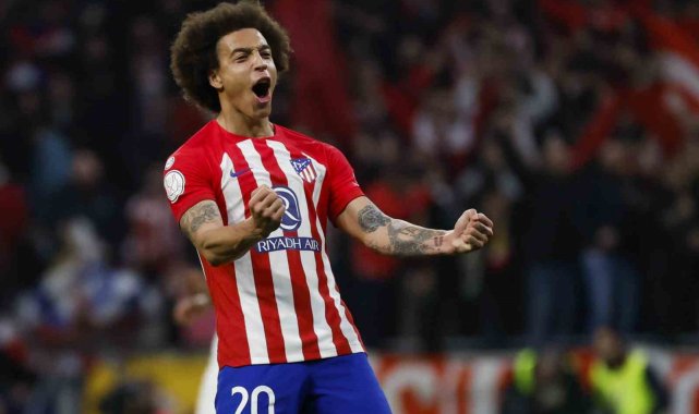 Atletico Madrid, Axel Witsel'in sözleşmesini 1 yıl daha uzattı