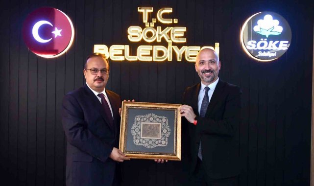 Aydın Valisi Canbolat, Söke Belediye Başkanı Arıkan ile görüştü