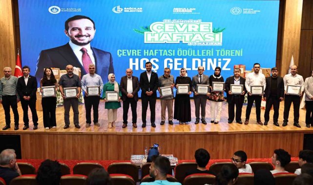 Bağcılar'da sıfır atık defilesi düzenlendi