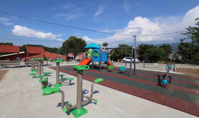 Başiskele'de oyun parkları yenileniyor