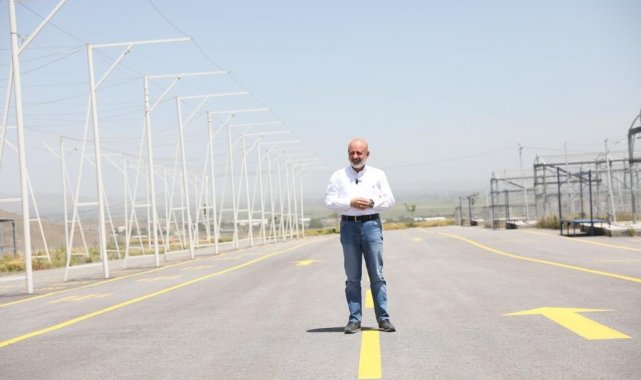 Başkan Çolakbayrakdar, "Hizmetimizle Kayseri'de tek, Türkiye'de ise sayılı belediyelerden birisiyiz"
