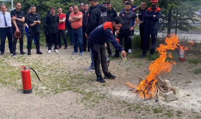 Bayburt'ta tahliye ve yangın tatbikatı gerçekleştirildi