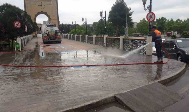 Çarşamba'da temizlik çalışması