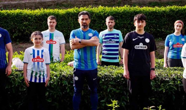 Çaykur Rizespor, yeni sezon formalarını tanıttı