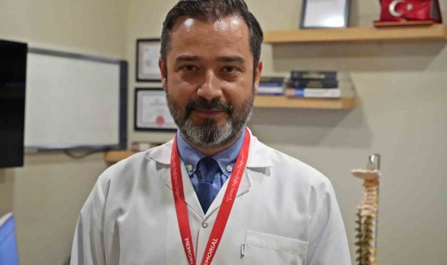 Denize giren çocuğunuzun vücudunda bu belirti varsa 'skolyoz' olabilir