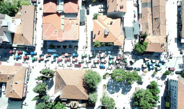 Denizli'de sulama sezonuna sıkıntılarla giren üreticiler, Çal ilçesinde seslerini duyurmaya çalıştı