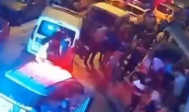Esenyurt'ta kiracı ile ev sahibinin kavgasında ortalık birbirine girdi