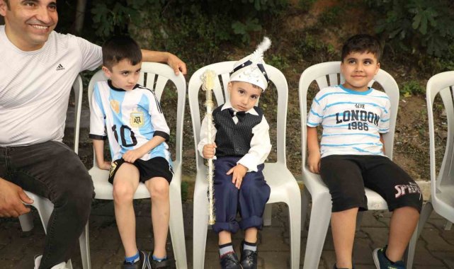 Eyüpsultan Belediyesi'nden toplu sünnet şöleni