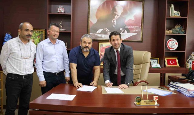 Feke Belediyesinde çalışan sendikalı işçilerin maaşı 27 bin 500 lira oldu