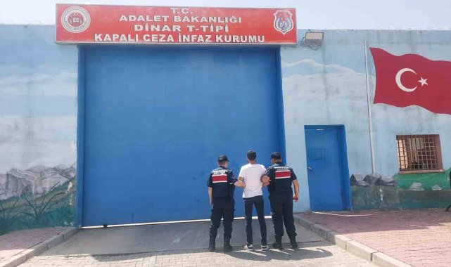 Hırsızlık suçundan aranan şahıs yakalandı