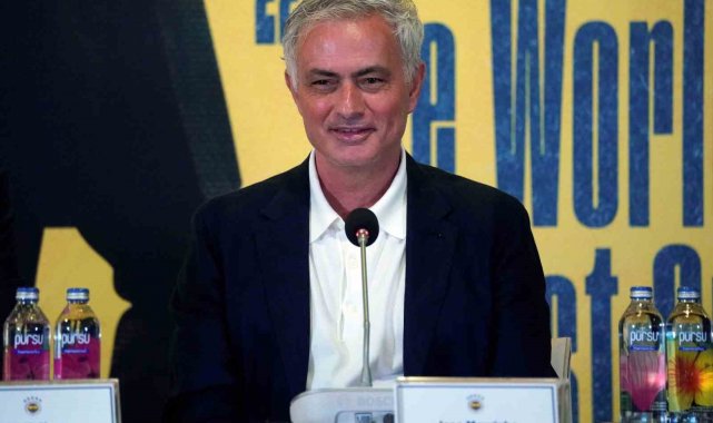 Jose Mourinho: "Fenerbahçe'nin rüyalarını gerçekleştirmek için çok güçlü takım kuracağız"