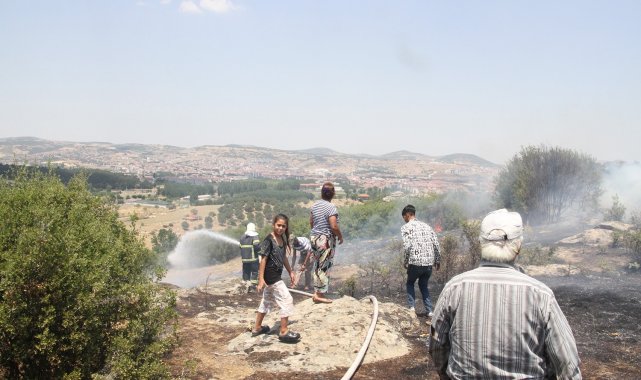 Kula'da yangınlar durmuyor: 100 dönümlük alan yandı
