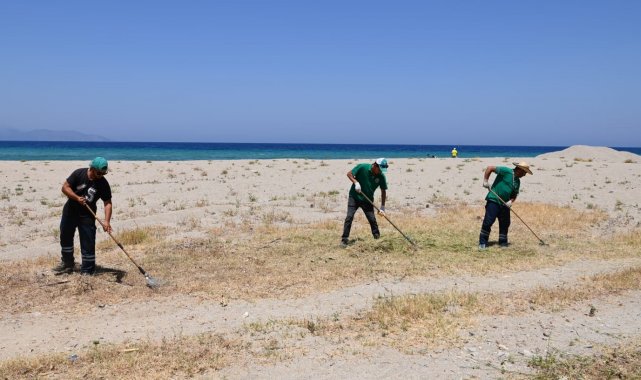 Kuşadası plajlarında detaylı bakım ve temizlik çalışması yapıldı