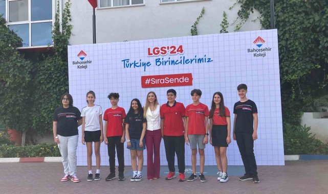 LGS birincileri başarılarının sırrını anlattı: Verimli çalışma, uyku düzeni, pes etmeme